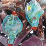 Twisted Turquoise Glass Bea..