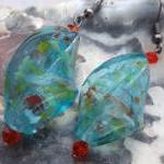 Twisted Turquoise Glass Bea..