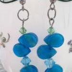 Turquoise glass beads and g..